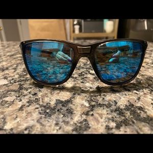 Oakley sunglasses - women’s